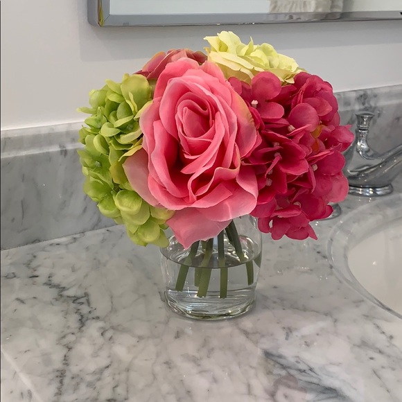 The French Bee 8” Hydrangea and Rose Arrangement - Picture 4 of 5